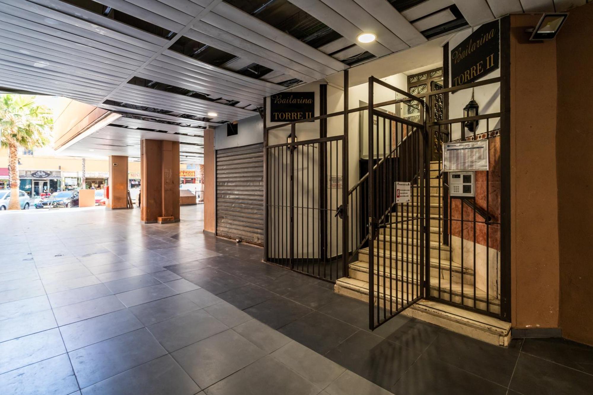 Sur Suites Palmeras 4 Фуэнхирола Экстерьер фото