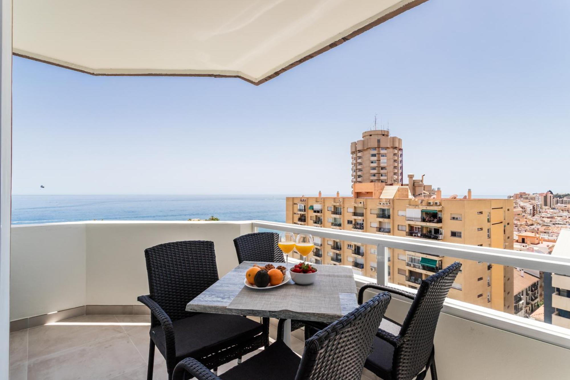 Sur Suites Palmeras 4 Фуэнхирола Экстерьер фото