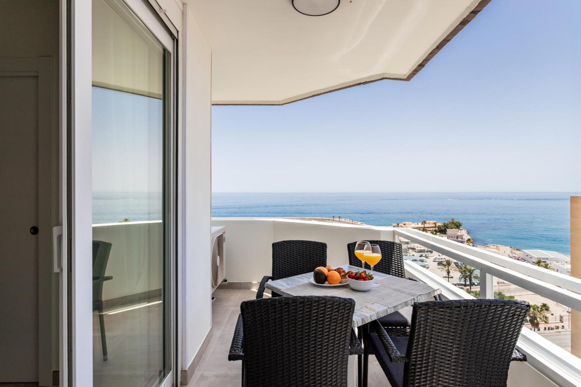 Sur Suites Palmeras 4 Фуэнхирола Экстерьер фото