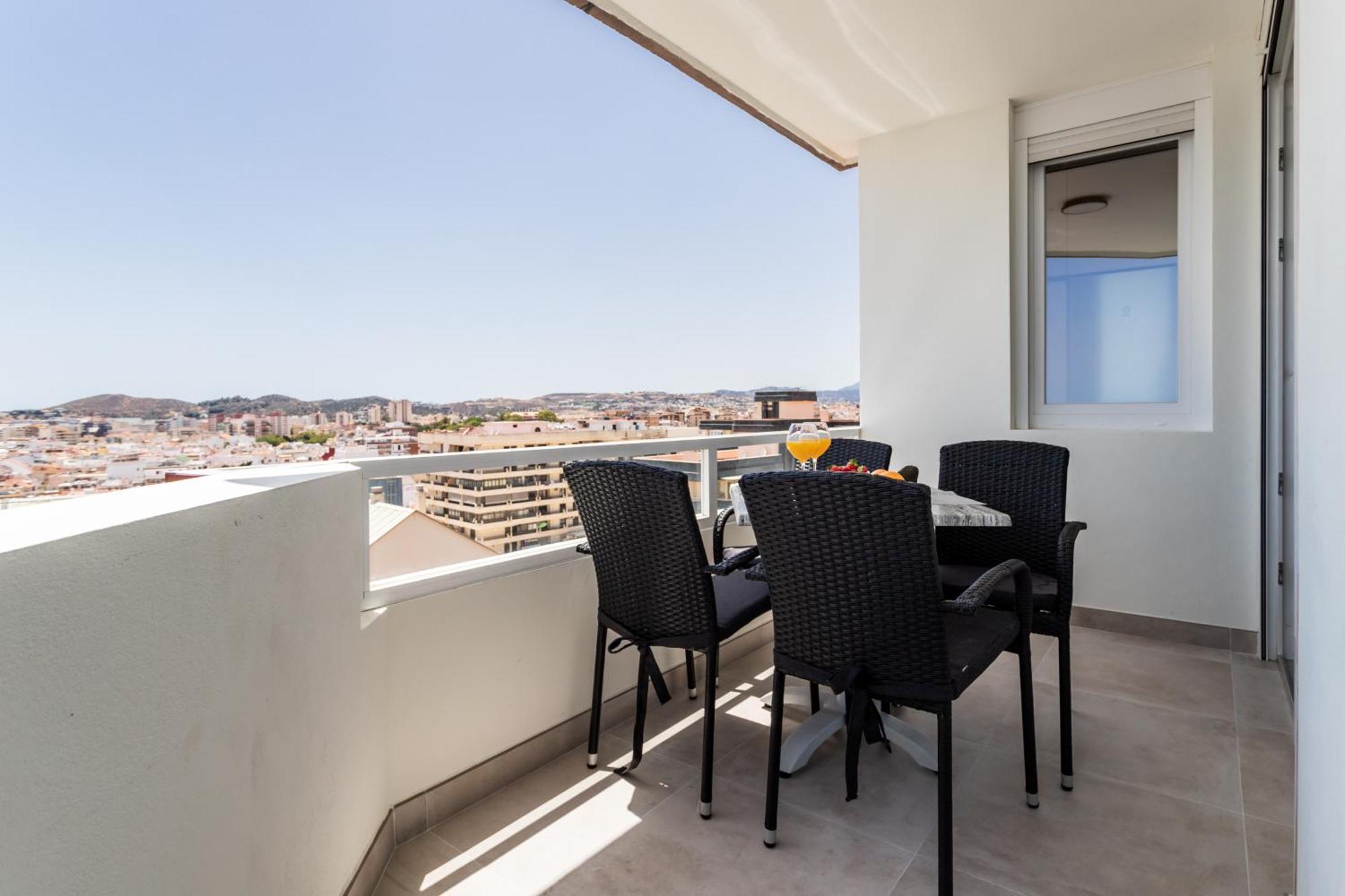 Sur Suites Palmeras 4 Фуэнхирола Экстерьер фото