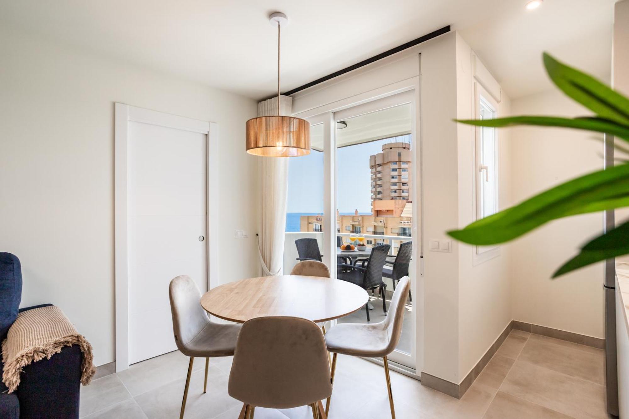 Sur Suites Palmeras 4 Фуэнхирола Экстерьер фото